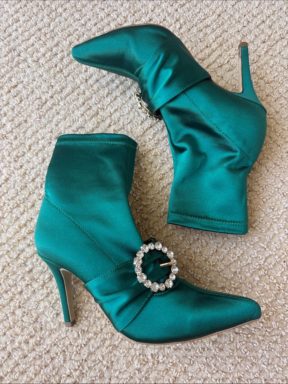Raye Emerald Satin Pointed-Toe Ankle Boots with Crystal Buckle size 5.5
